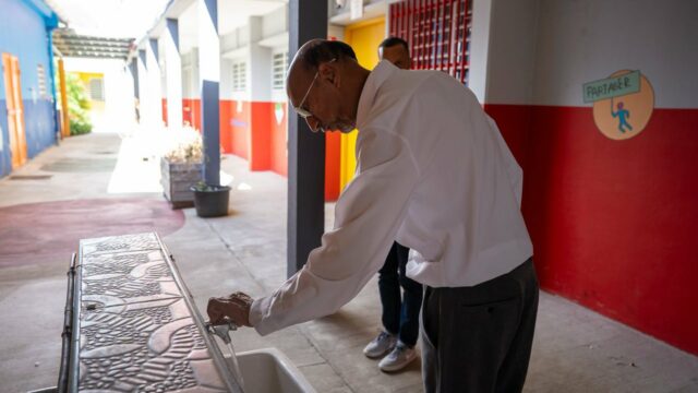 Avancement des travaux – Visite des élus dans les écoles
